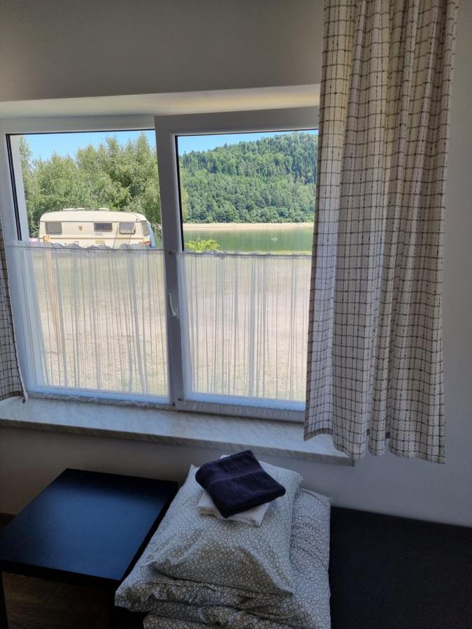 Sloneczna Przystan Pokoje Camp Pole Namiotowe *